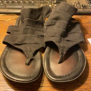 Mossimo Sandals sz. 7